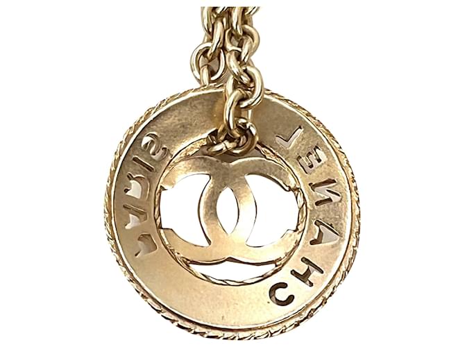 Orecchini Chanel Gold Chain Logo Dangle CC D'oro Metallico - vista 5