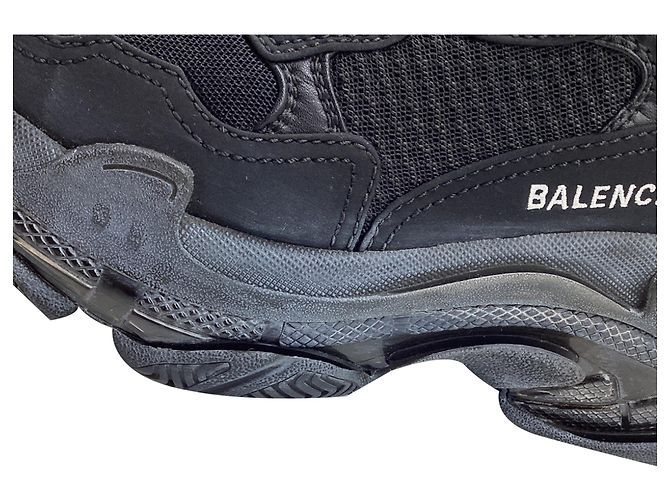 Balenciaga Triple S Sneaker aus schwarzem Polyester - Ansicht 6