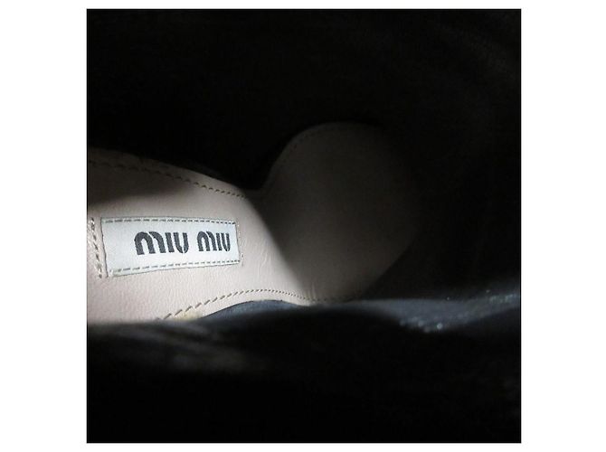 Stivaletti con platform in scamosciato Miu Miu Marrone - vista 9
