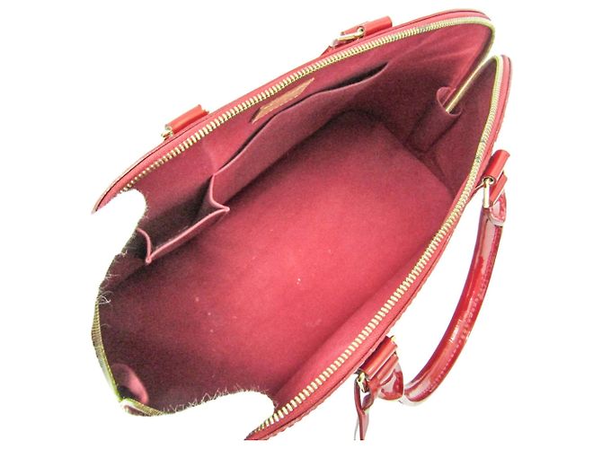 Louis Vuitton Alma Monogram Vernis GM Rosso - vista 2