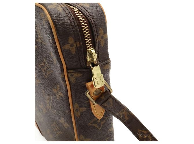 Borsa a tracolla Louis Vuitton Monogram Danube Pochette Marrone - vista 6