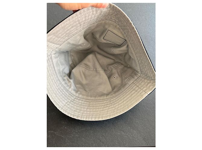 Chanel Sombrero bucket de algodón negro Gris - vista 5