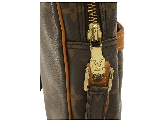 Borsa a Spalla Louis Vuitton Monogram Danube Pochette M45266 Marrone - vista 7