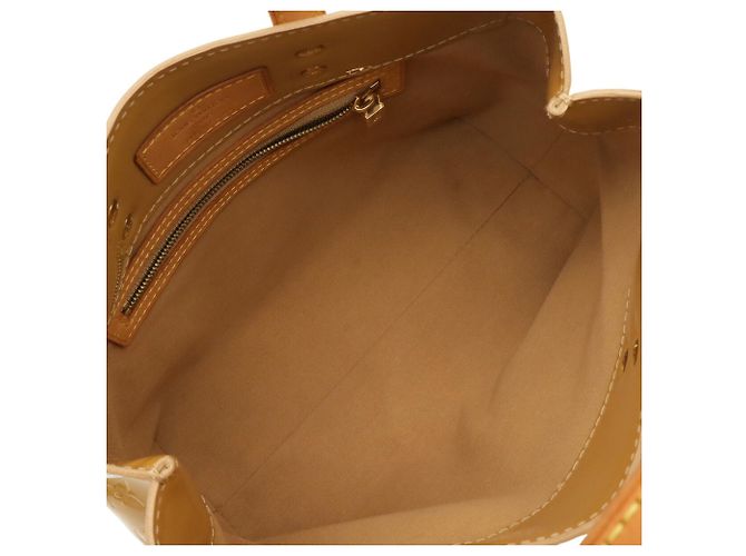 Borsa Louis Vuitton Monogram Vernis Lead PM Nocciola - vista 6
