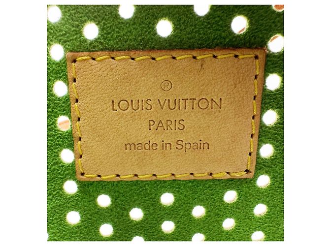 Louis Vuitton Monogram Perfo Pochette Accessoires Verde chiaro Monogramma - vista 12