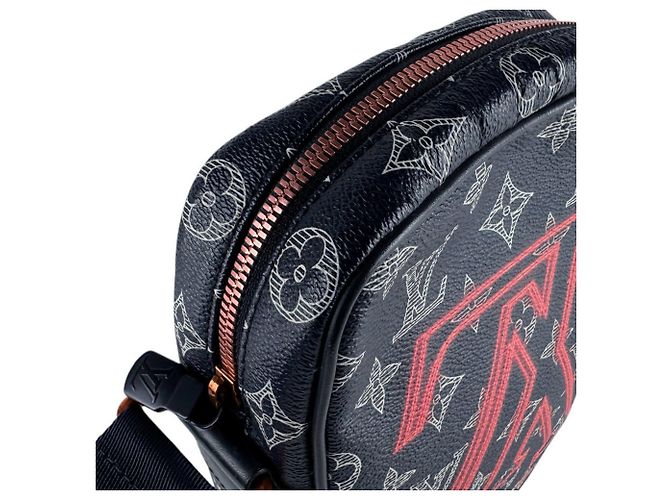 Borsa a tracolla Louis Vuitton Monogram Ink Danube PM Navy Blu navy - vista 7