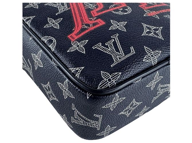 Borsa a tracolla Louis Vuitton Monogram Ink Danube PM Navy Blu navy - vista 9