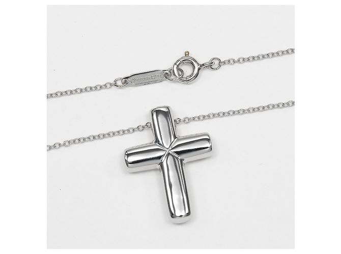 Pingente Cruz Tiffany & Co. em Platina e Diamantes Small Prata - vista 3