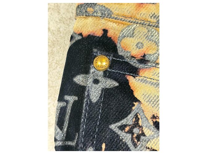 Pantalones Louis Vuitton Bleach Denim Pre-Collection SS2024 Talla 30 Azul oscuro Monograma - vista 3