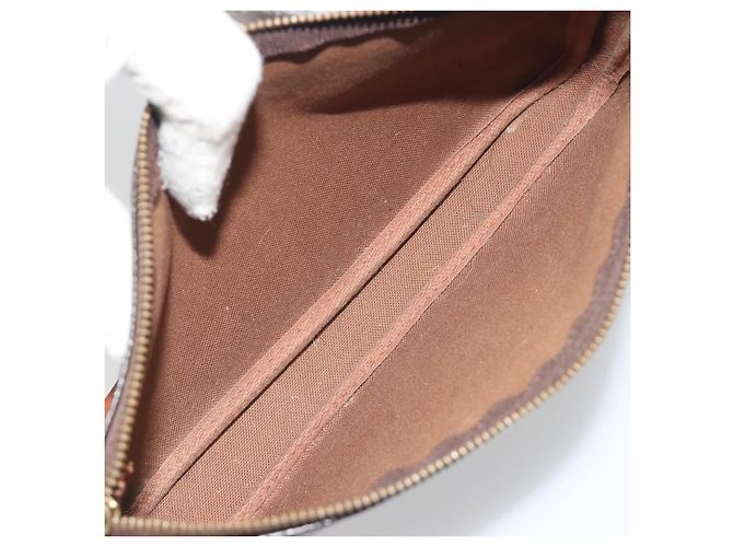 Louis Vuitton Pochette Accessoires Monogram Large Marrone - vista 5