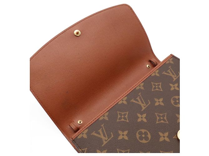 Borsa a Spalla Louis Vuitton Monogram Bordeaux 24 Marrone - vista 8