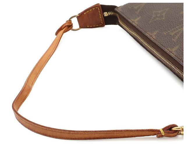 Louis Vuitton Monogram Pochette Accessoires Handbag Brown - view 5