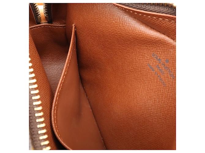 Borsa a tracolla Louis Vuitton Monogram Pochette Cité Marrone - vista 10