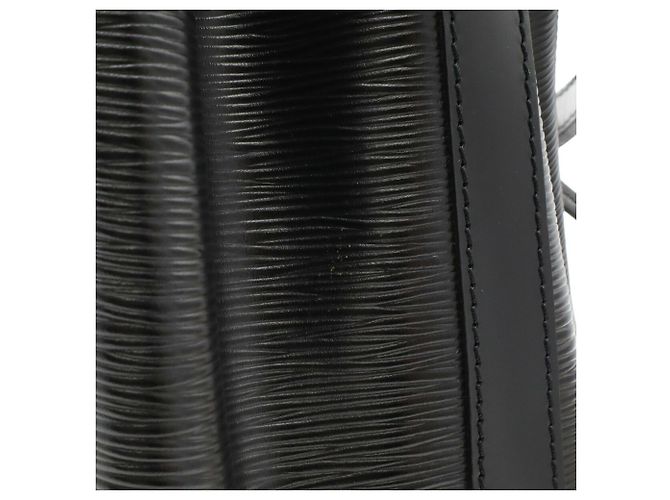 Borsa a Spalla Louis Vuitton Epi Noe Nero - vista 7