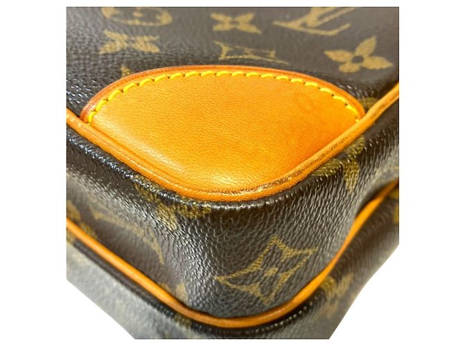 Borsa a Spalla Louis Vuitton Amazon Marrone - vista 7