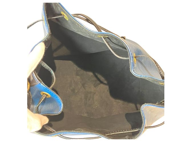 Noe Borsa a Spalla Louis Vuitton Petit Noé Nero Blu - vista 8