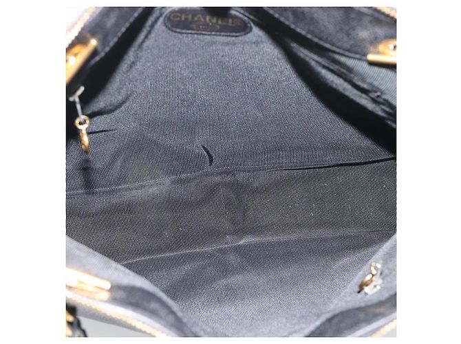 Chanel Triple CC Chain Shoulder Caviar Leather Nero - vista 5