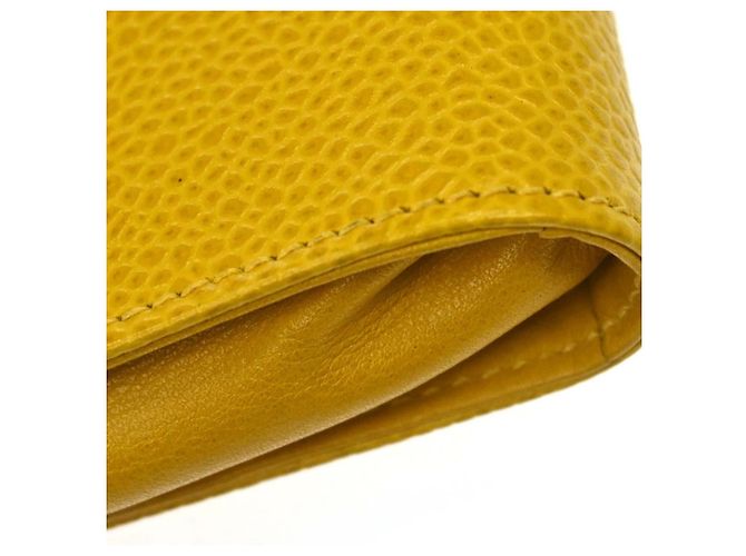 Portacellulare Chanel Vintage CC Caviar Giallo - vista 6