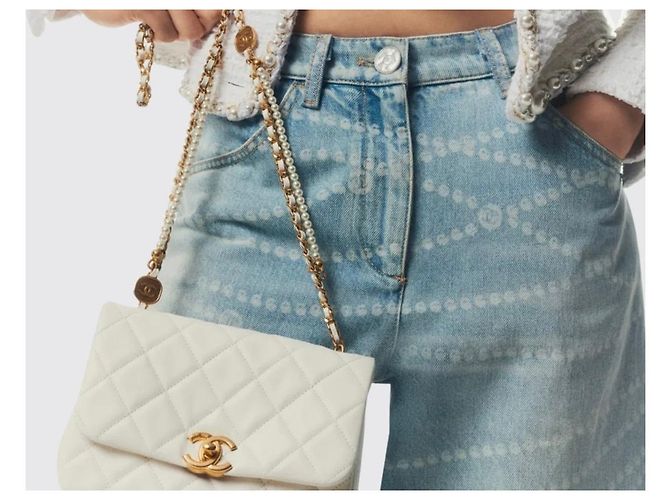 Vaqueros de pierna ancha con monograma azul claro Chanel - vista 10