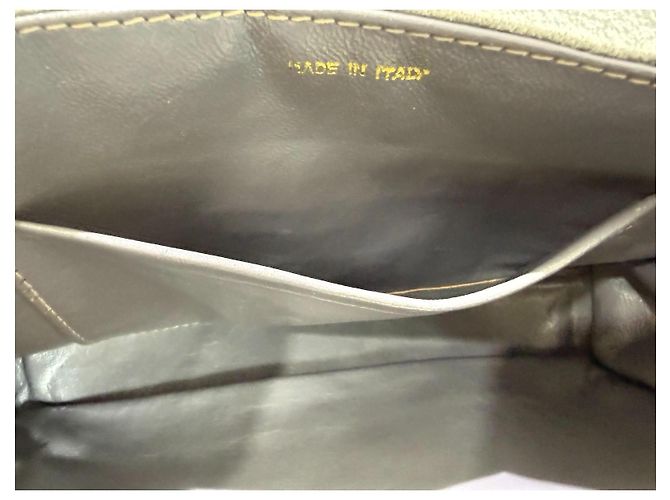 Chanel Borsa a tracolla in scamosciato grigio con fiocco nero e catena dorata D'oro - vista 15