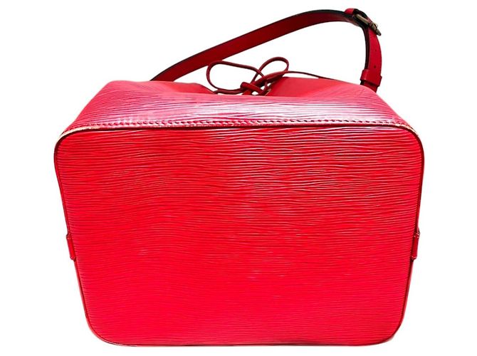 Noe Borsa a Spalla Louis Vuitton Petit Noé Rosso - vista 3