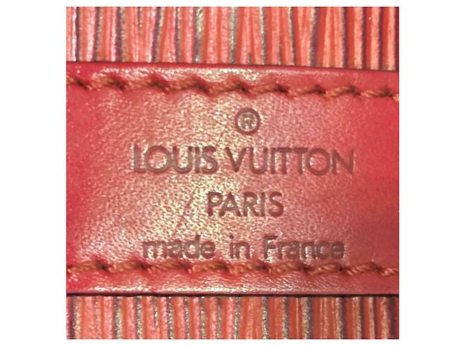 Noe Borsa a Spalla Louis Vuitton Petit Noé Rosso - vista 4