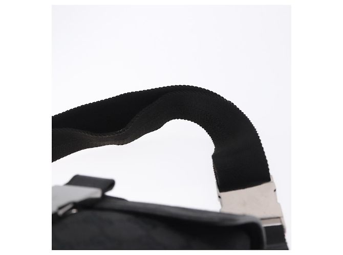 Marsupio GUCCI GG Canvas Nero Argento 131236 Auth 194839A - vista 8