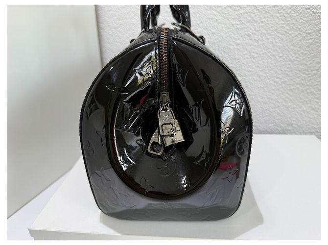 Louis Vuitton Vernes Montana Magnetique Black Patent Nero Silver hardware - vista 6