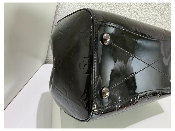 Louis Vuitton Vernes Montana Magnetique Black Patent Nero Silver hardware - vista 9