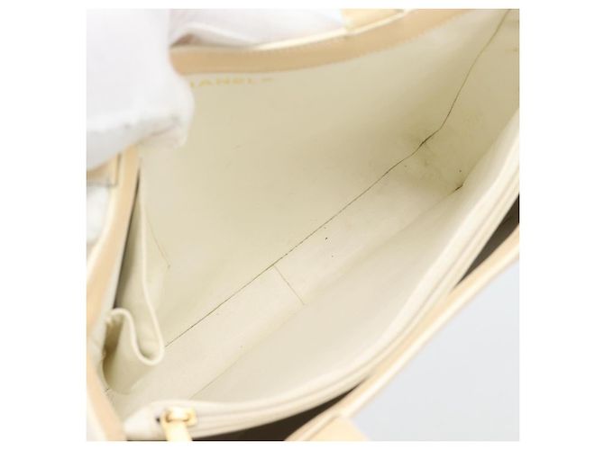 CHANEL Tote Bag Lackleder Elfenbein Gold CC Auth bs36616 Golden Roh - Ansicht 11
