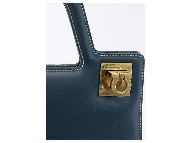 Borsa Salvatore Ferragamo Gancini in pelle blu e oro Auth bs36361 D'oro - vista 15