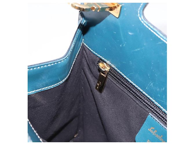 Borsa Salvatore Ferragamo Gancini in pelle blu e oro Auth bs36361 D'oro - vista 20