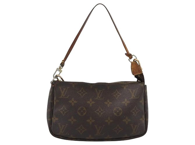 LOUIS VUITTON Monogram Pochette Accessoires Pochette M51980 LV Auth 195168 Monogramma - vista 13