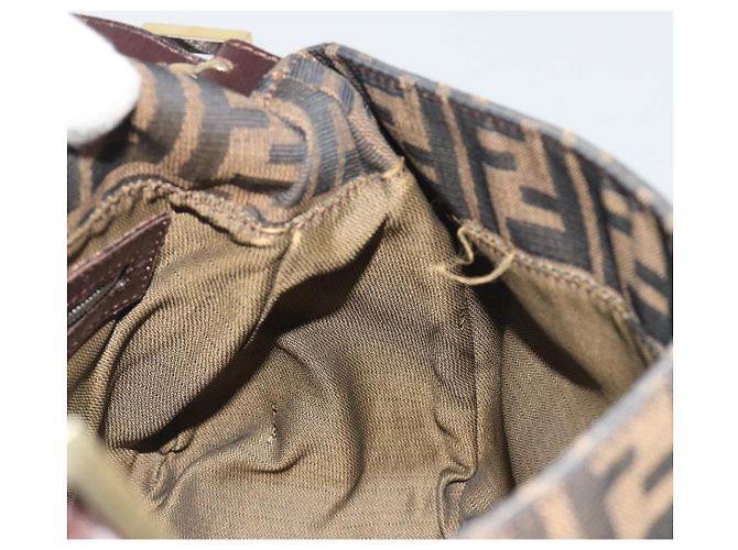 FENDI Zucca Canvas Mamma Baguette Borsa a Spalla Marrone Nero Auth 193423V - vista 24