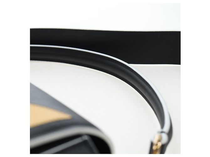 FENDI Bugs Monster Mamma Baguette Leather 2way Black 8BR600 Auth BA14594SAM Nero Giallo - vista 14