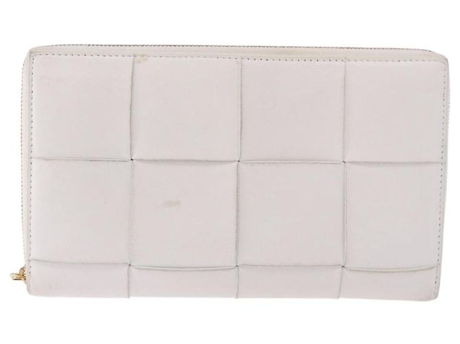 Cartera Larga BOTTEGA VENETA MAXI INTRECCIATO de cuero Blanco Oro Auth bs36408 - vista 13