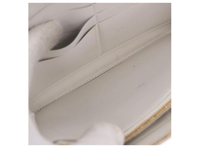 Cartera Larga BOTTEGA VENETA MAXI INTRECCIATO de cuero Blanco Oro Auth bs36408 - vista 9