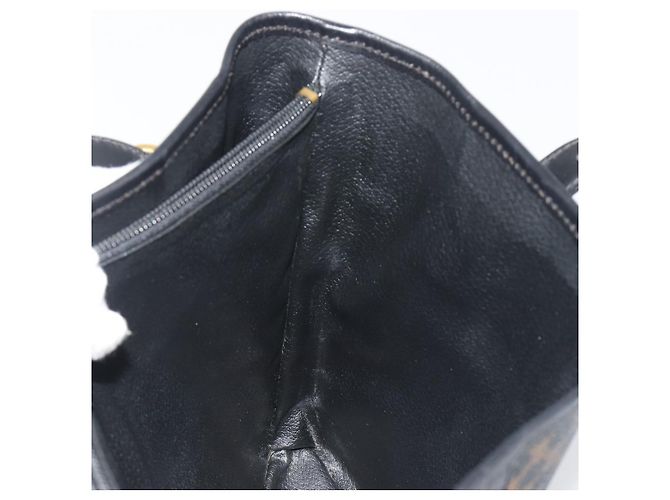 Céline Borsa Tote CELINE Macadam in tela PVC e pelle nera e oro Auth 192542A Nero D'oro - vista 19