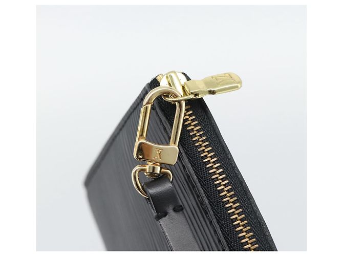 LOUIS VUITTON Epi Pochette Accessoires Bolso de Accesorios Negro M52982 Auth ka5553 - vista 10