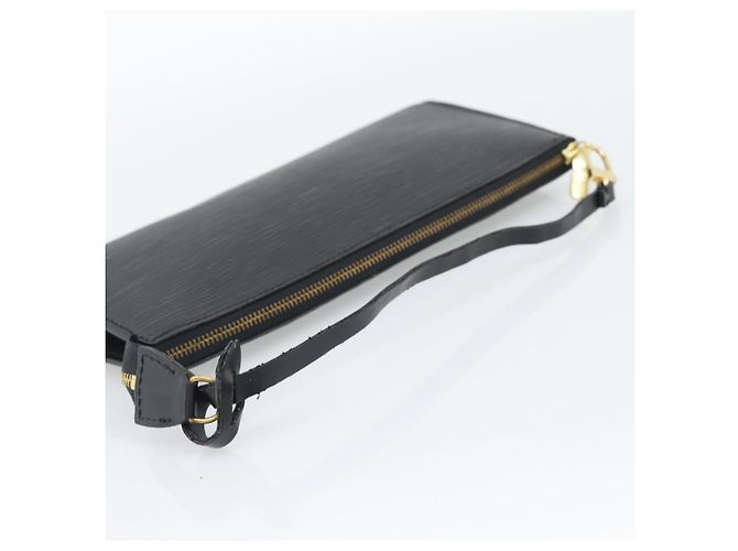 LOUIS VUITTON Epi Pochette Accessoires Bolso de Accesorios Negro M52982 Auth ka5553 - vista 7