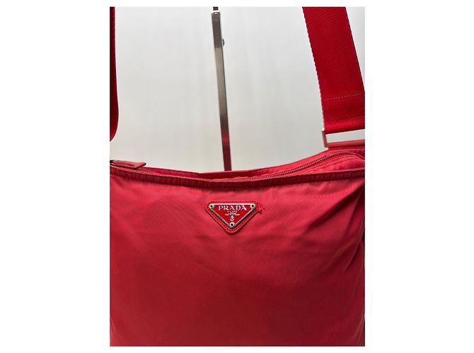 Vintage Prada Nylon Schultertasche Rot Silber - Ansicht 9