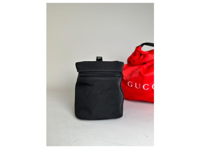 Beauty case vintage Gucci in nylon nero e argento - vista 8