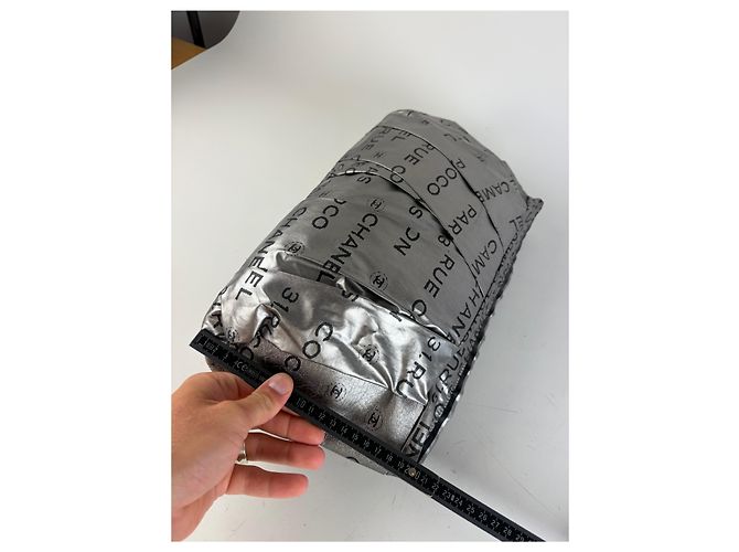 Gabrielle Clutch Vintage Chanel in nylon metallizzato Argento - vista 14