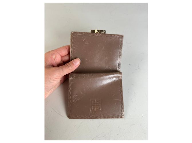 Portefeuille en cuir gaufré avec logo Vintage Givenchy Marron Or - vue 7