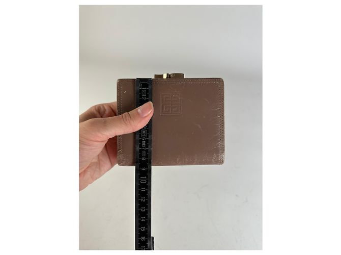Portefeuille en cuir gaufré avec logo Vintage Givenchy Marron Or - vue 9