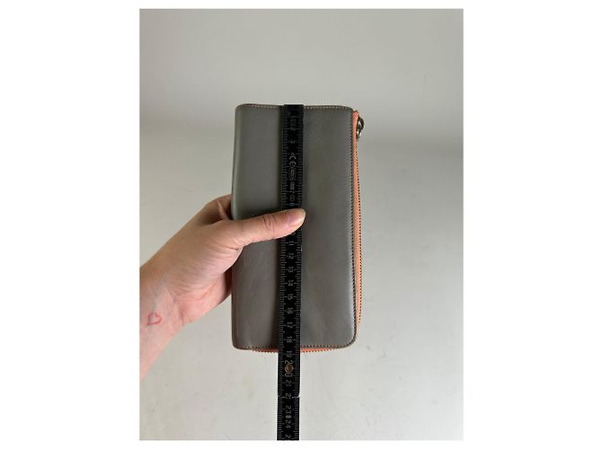 Chloé Vintage Chloe Leather Zip Wallet Grey Orange - view 7