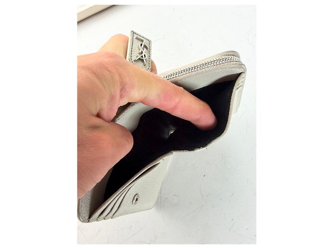 Autre Marque Vintage Sain Pebbled Leather Wallet Cream Silver - view 7
