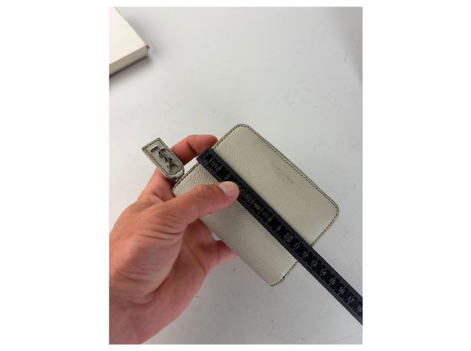 Autre Marque Vintage Sain Pebbled Leather Wallet Cream Silver - view 9