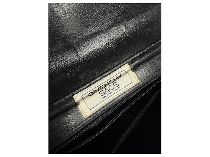 Clutch in pelle vintage Givenchy nero e oro - vista 5
