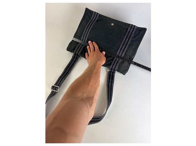 Hermès Vintage Hermes Canvas Messenger Bag Schwarz Silber - Ansicht 12